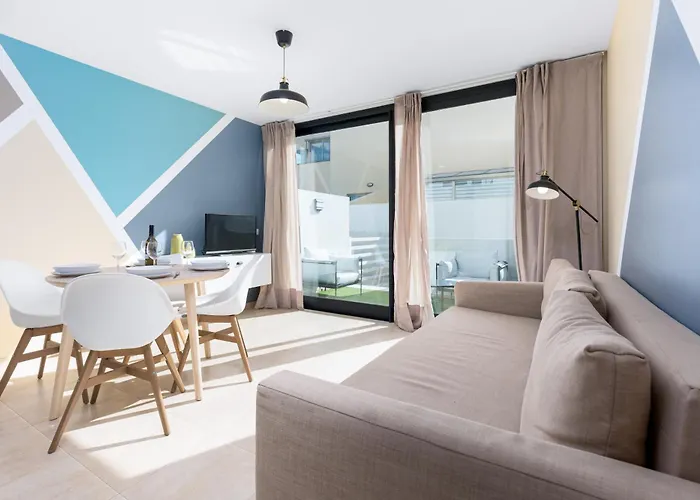 Home2book Chill-out Getaway In El