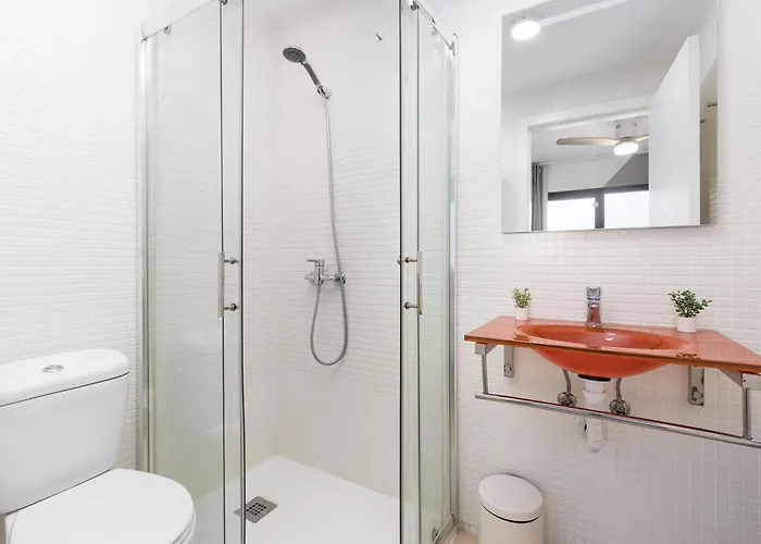 Home2book Chill-out Getaway In El *